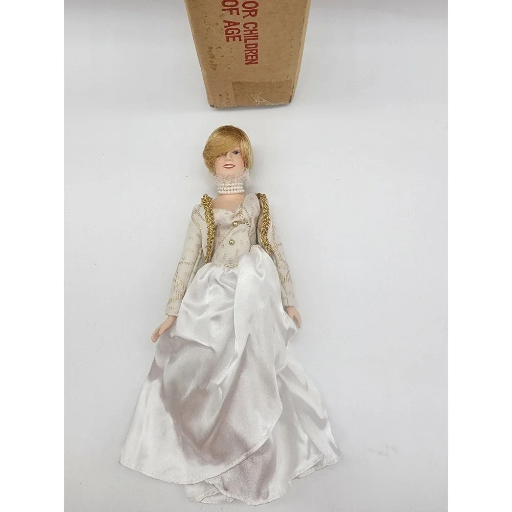 Princess Diana Porcelain Collector Doll Ivory Gown Gold Trim Bolero 11 Inch